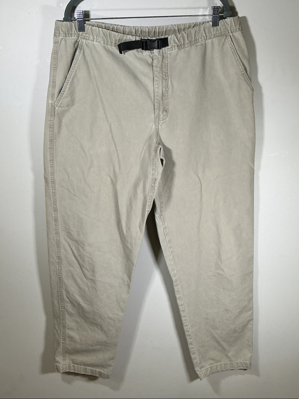 EMS Elastic Waist Outdoor Hiking Pants Men’s Large Beige Cotton Utility Pants